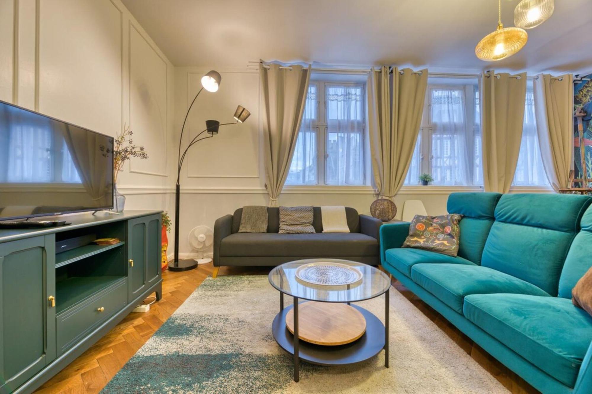 Vieux Marche Sublime Appartement Avec Ascenseur Ruan Exterior foto